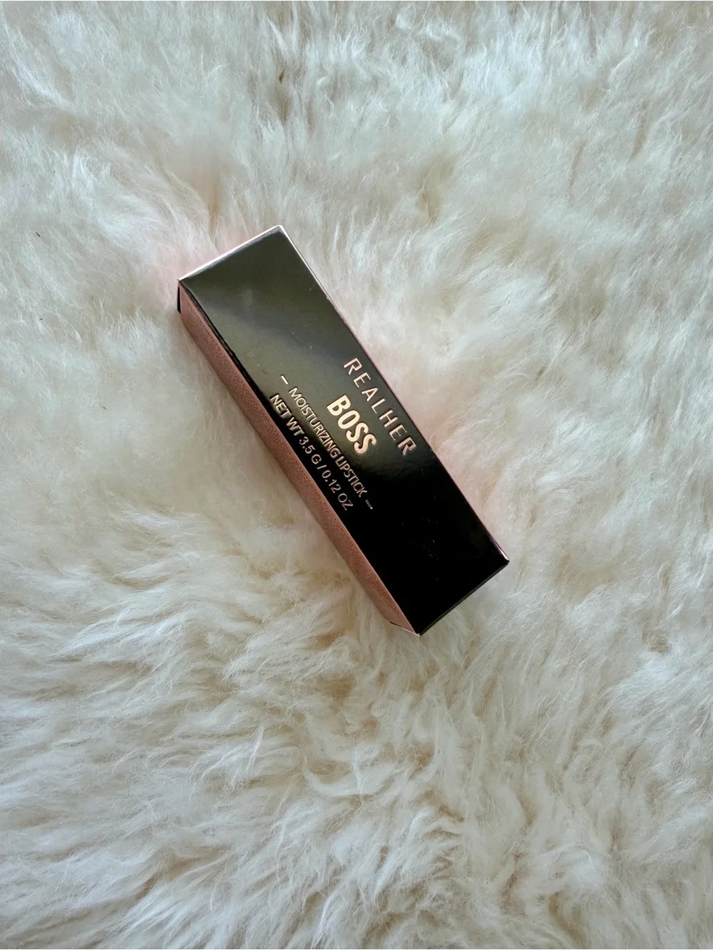 REALHER Moisturizing Lipstick — Plum